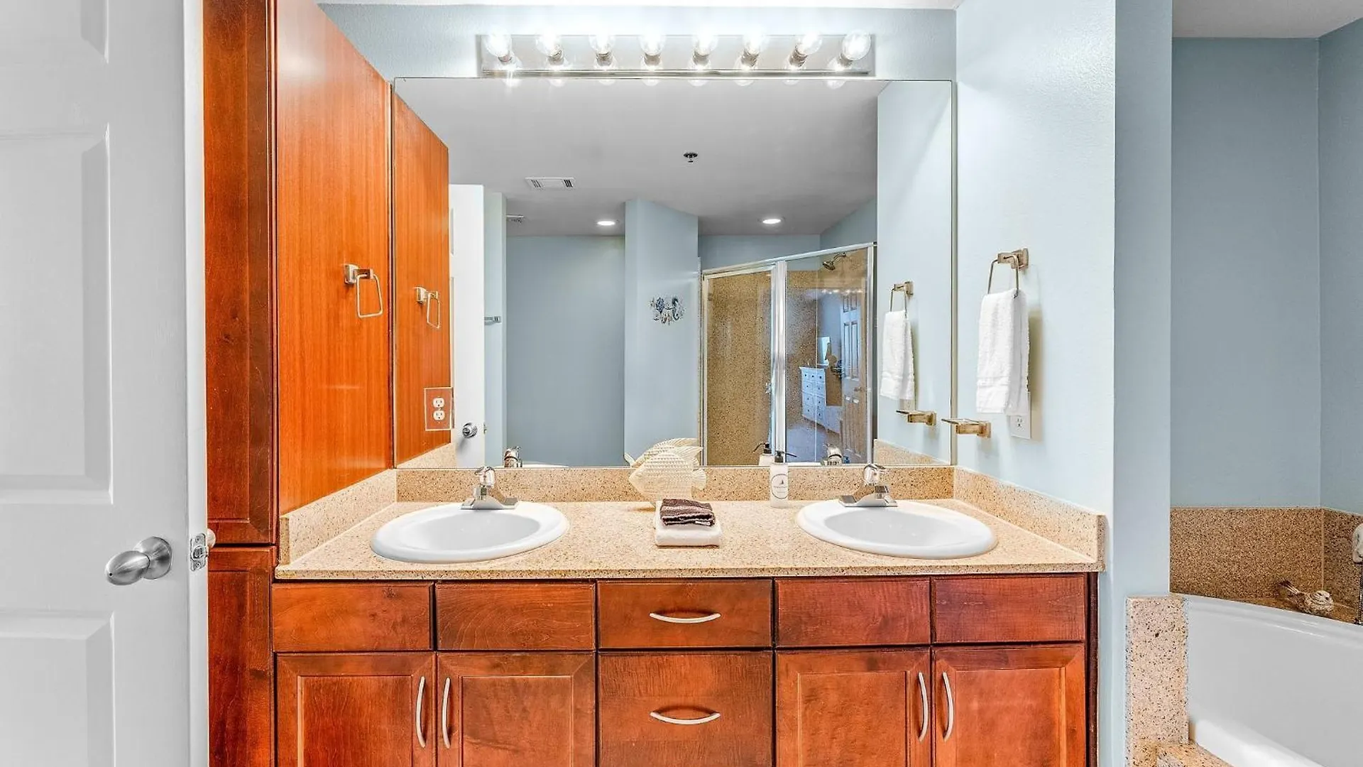 Laketown Wharf #1628 By Nautical Properties Panama City Beach 0*,